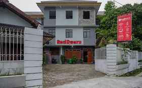 Reddoorz Plus Near Jogja City Mall 5